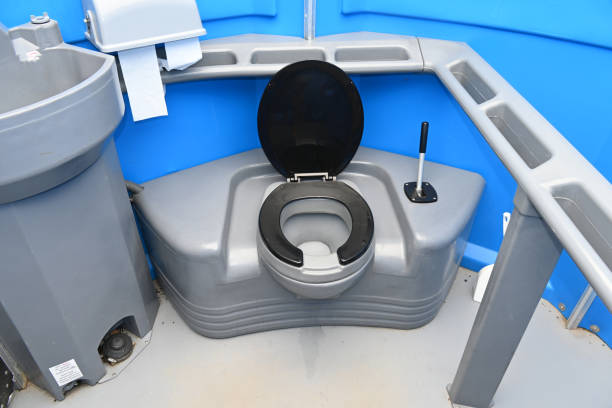 Best Sanitation services for porta potties  in Bell, CA